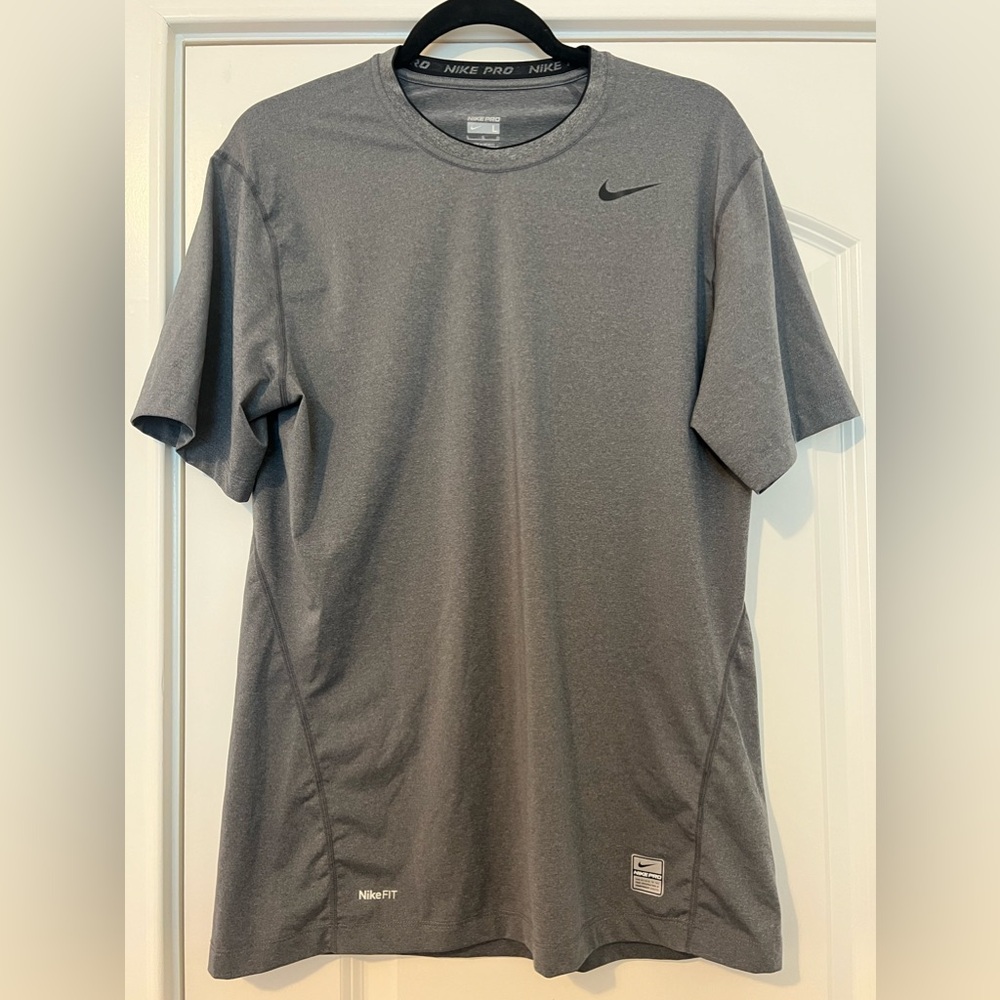 Men’s Nike Pro Shirt